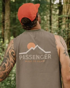 Calling Active Recycled Vest