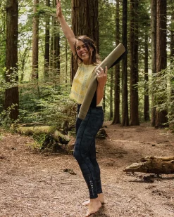 Fresh Air 2.0 Recycled Leggings