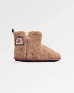 Hideaway Hut Slipper