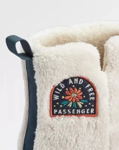Hideaway Hut Slipper