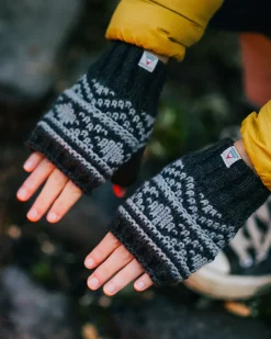 Lily Recycled Fleece Lined Fingerless Mittens
