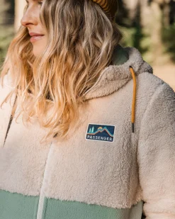 Nestling Recycled Sherpa Hooded Fleece