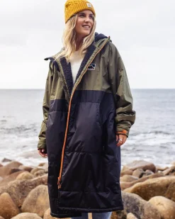 Roaming Recycled Sherpa Lined Changing Robe