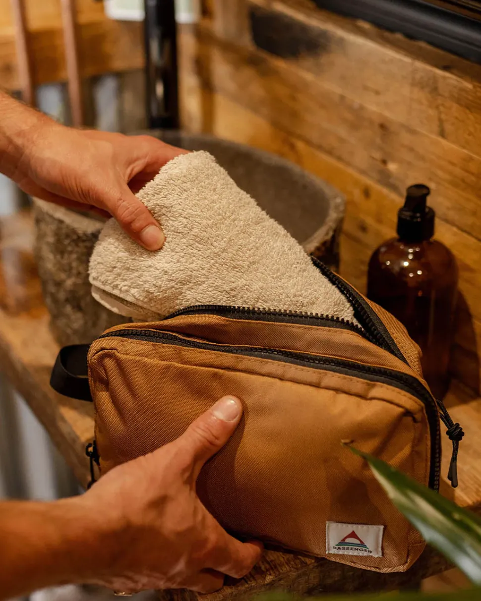 Travel Recycled Wash Kit